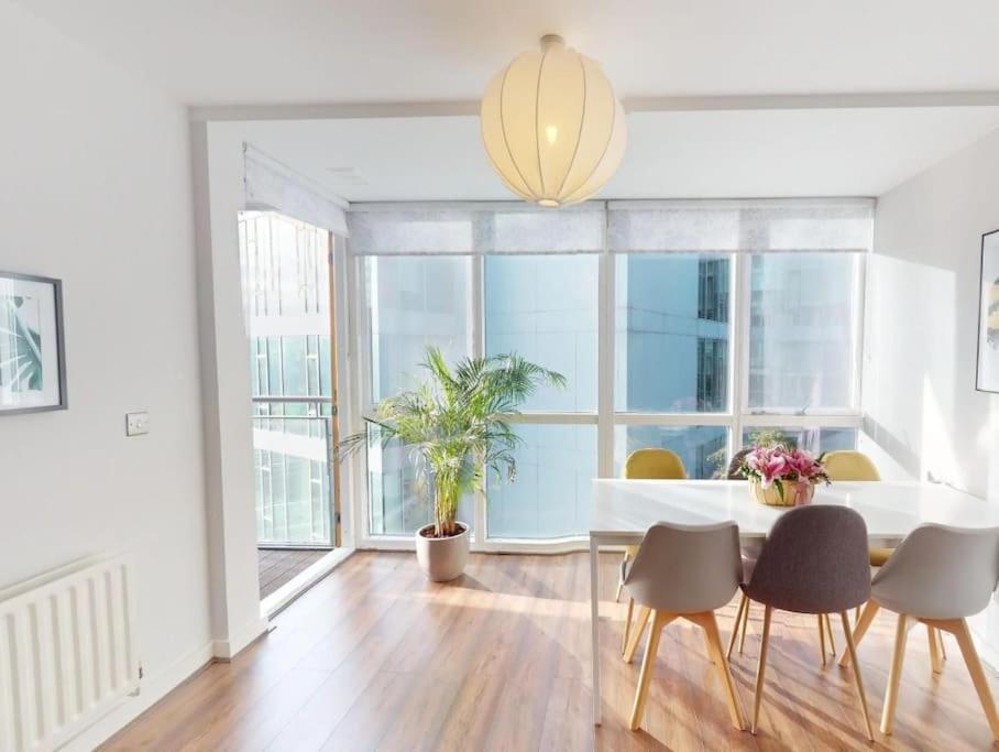 Centrally Located, Comfy 2-Bed 2-Bath Apt 都柏林 外观 照片